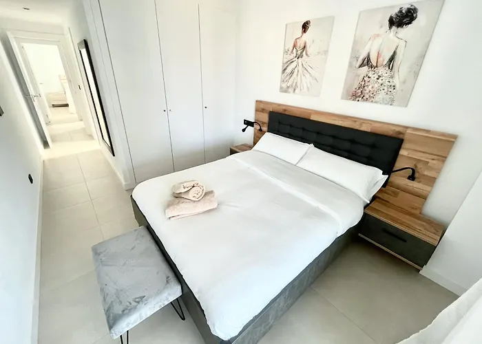 De 3 Dormitorios, Piscina Y Parking Appartement Calp