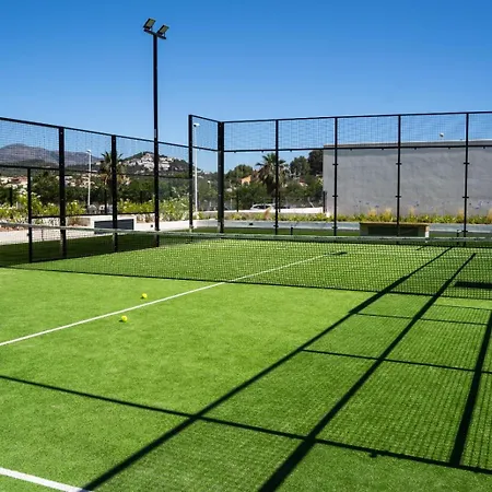 Lejlighed De 3 Dormitorios, Piscina Y Parking Calpe