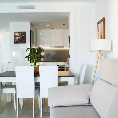 Апартаменты De 3 Dormitorios, Piscina Y Parking Кальпе