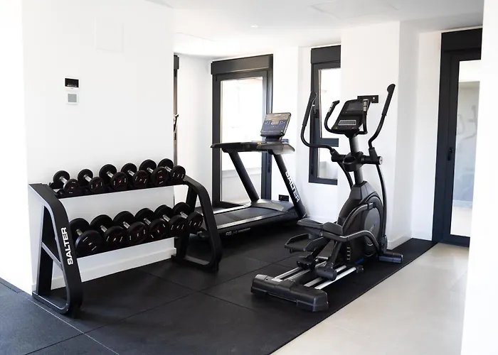 Apartment De 3 Dormitorios, Piscina Y Parking Calpe